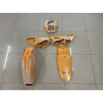 ΦΤΕΡΟ ΕΜΠΡΟΣ KTM 620 LC4