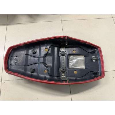 ΣΕΛΑ YAMAHA XT 600